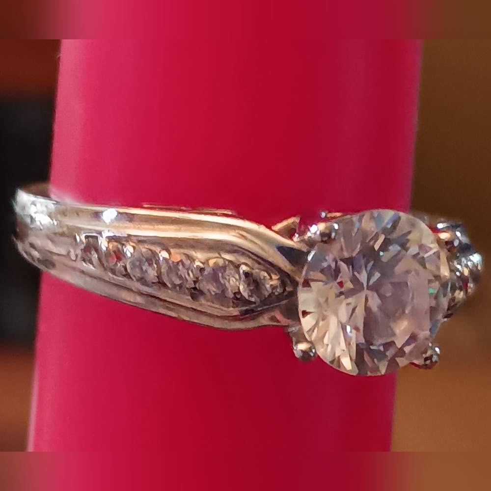 Silver Round Diamonique Solitaire Ring With Side Stones. 10 - Picture 2 of 4